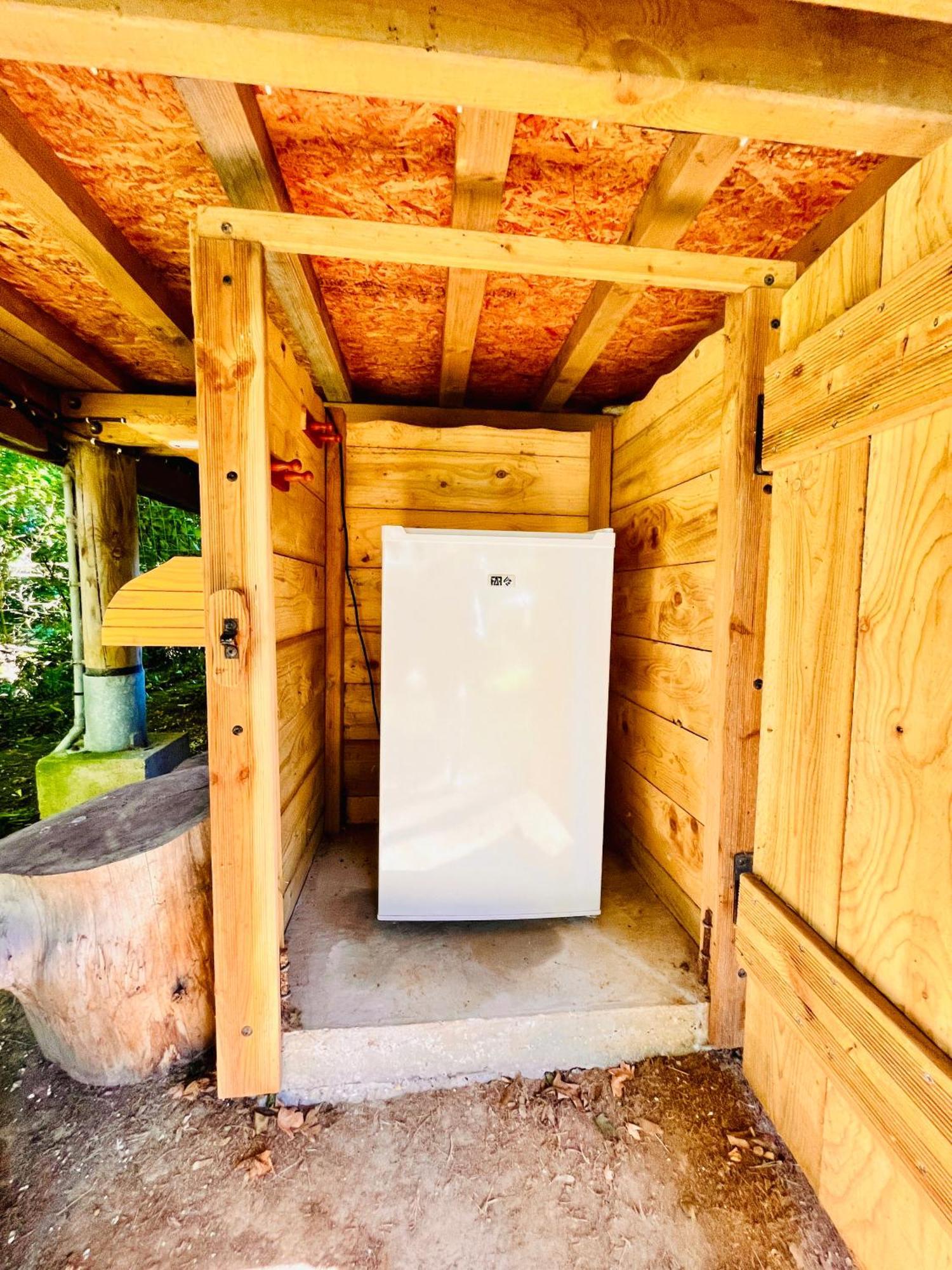 La Cabane Perchee Du Trappeur エクランヴィル エクステリア 写真