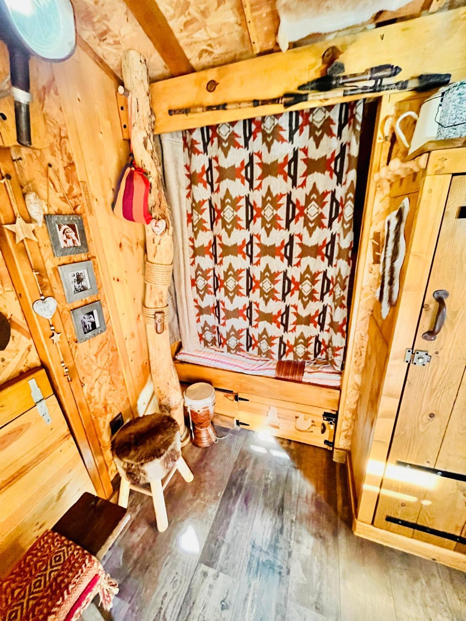 La Cabane Perchee Du Trappeur エクランヴィル エクステリア 写真