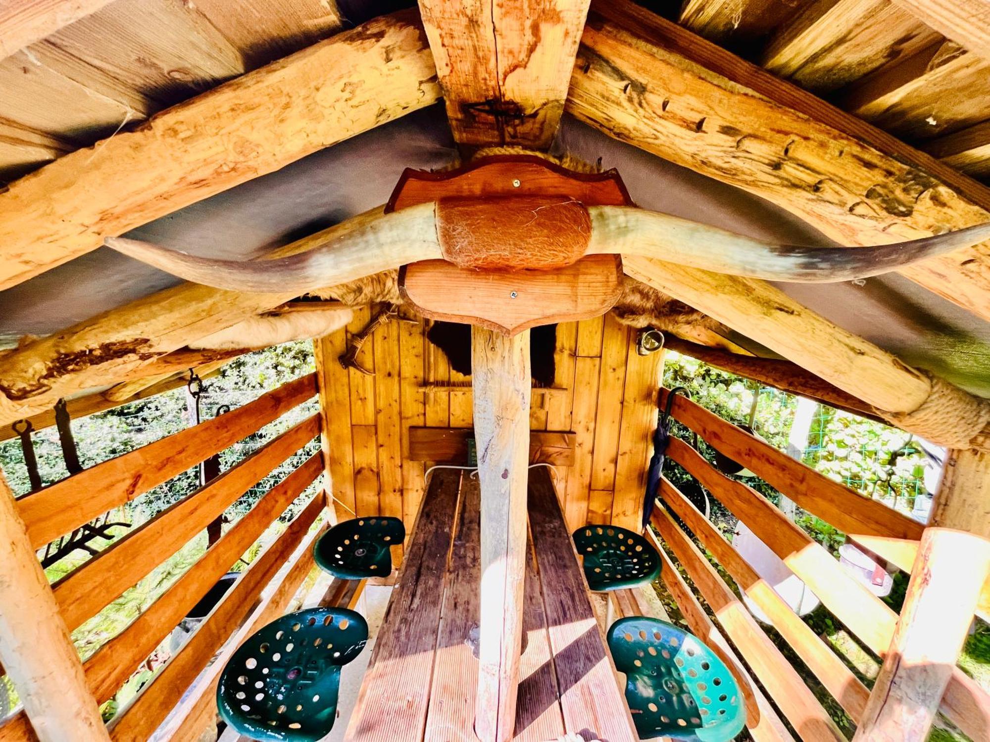 La Cabane Perchee Du Trappeur エクランヴィル エクステリア 写真